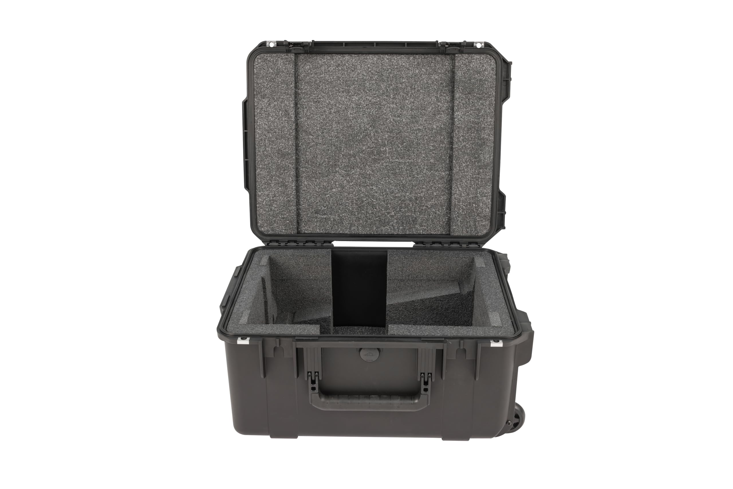 SKB Cases 3i2015-10DM3 iSeries 2015-10 Yamaha DM3 Digital Mixer Case with UV and Water Resistance